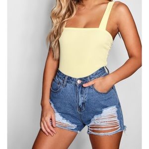 Boohoo yellow ribbed bodysuit size US 2